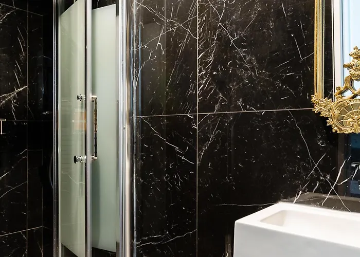 Merveil - Luxury - Louvre - Aboukir I * Parijs